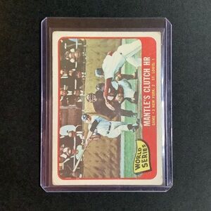 1965 Topps Baseball #134 Mantle’s Clutch HR World Series Game 3 / N.Y. Yankees